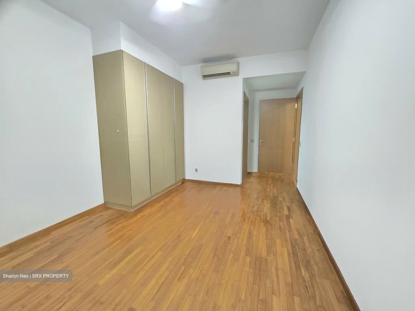 Waterfront Waves (D16), Condominium #553472221